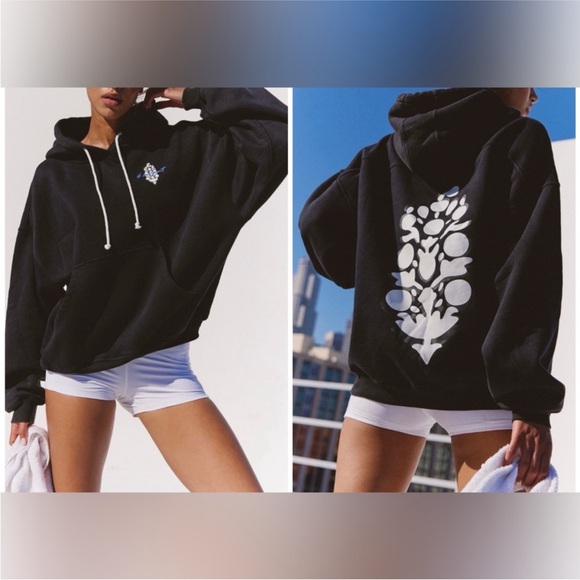 NWOT Free People FP Movement Final Call Buti Logo Hoodie - black white - M *IR* - Picture 1 of 12